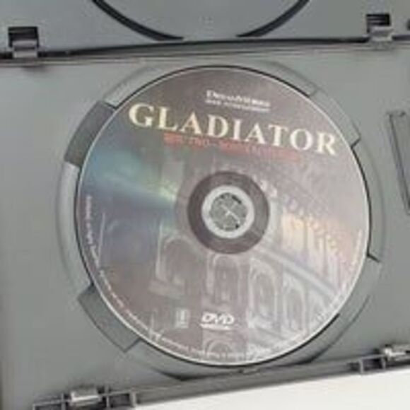 Gladiator (2000 Film) R Action/Adventure [DVD] - Picture 3 of 4